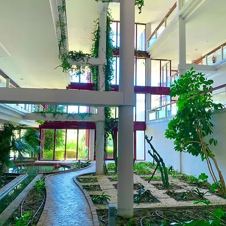 Apartamento @thebotanist222 Estepona